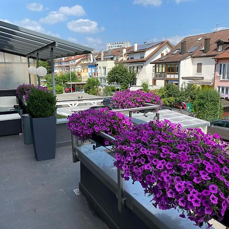 Guenstige Zimmer-Unterkunft Zimmer Mit Gemeinschaftsbad Леррах Екстер'єр фото